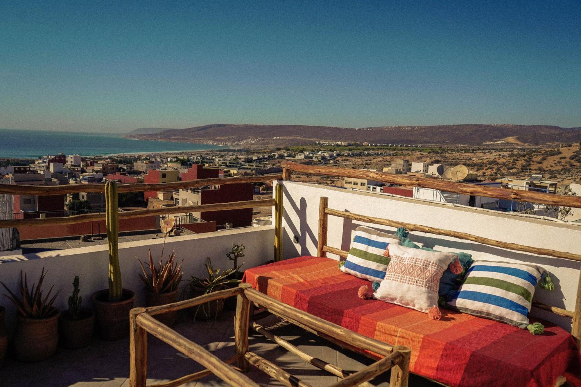 Bed and Breakfast Wild Surf Morocco Tamraght Экстерьер фото