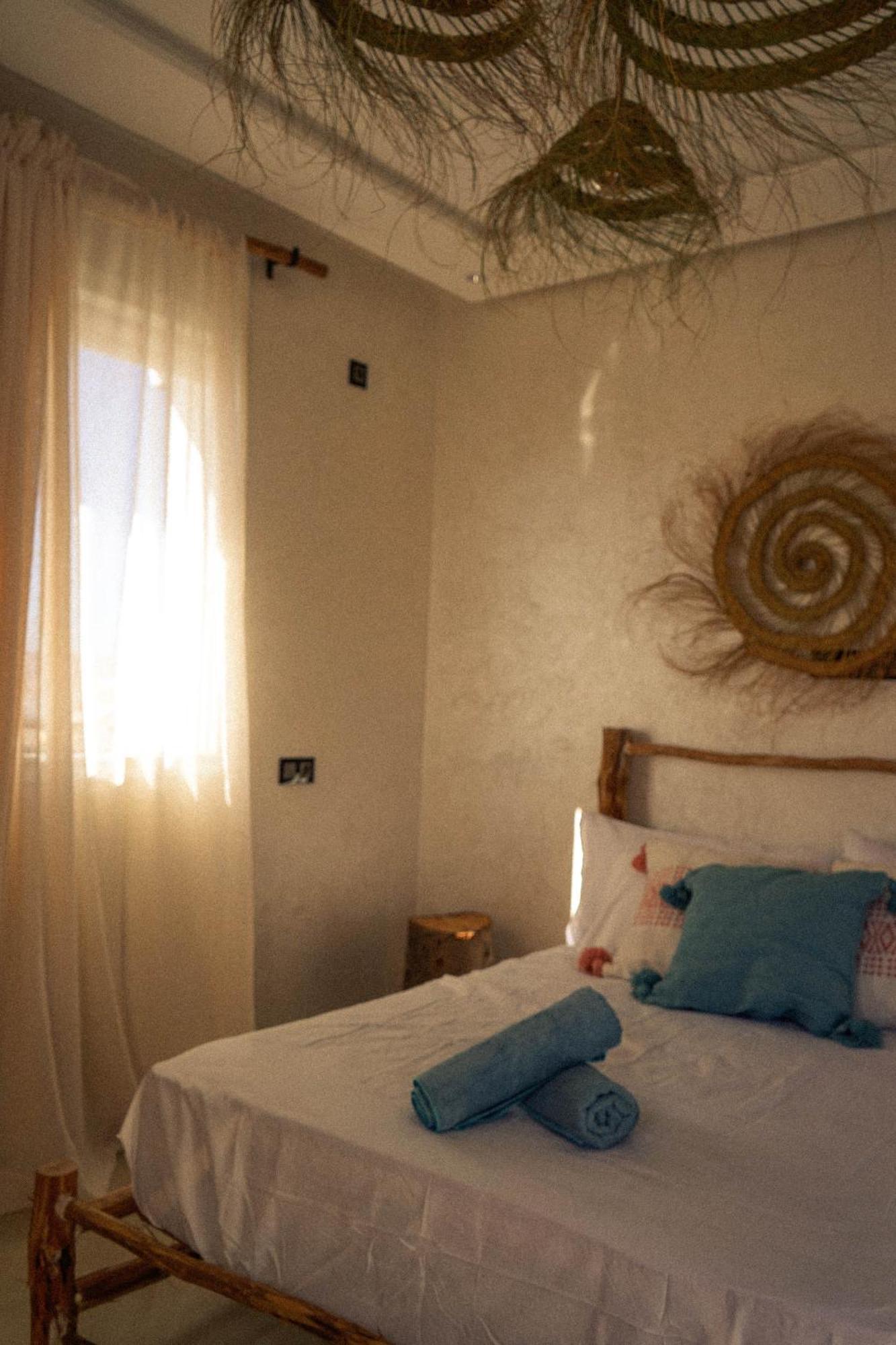 Bed and Breakfast Wild Surf Morocco Tamraght Экстерьер фото